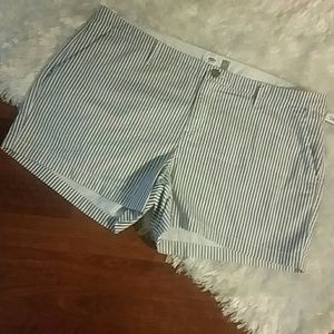 NWT Old Navy Womens Striped Shorts sz 18
